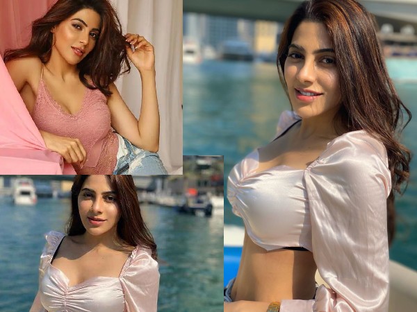 सोशल मीडिया पर चाहने वाले सोशल मीडिया पर चाहने वाले