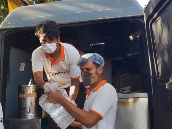 हेल्पलाइन नंबर भी किया शुरू हेल्पलाइन नंबर भी किया शुरू
