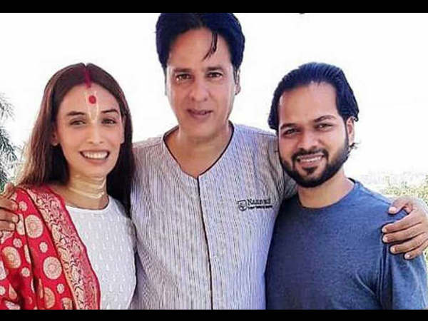14 दिनों से घर में बंद और फिर 14 दिनों से घर में बंद और फिर