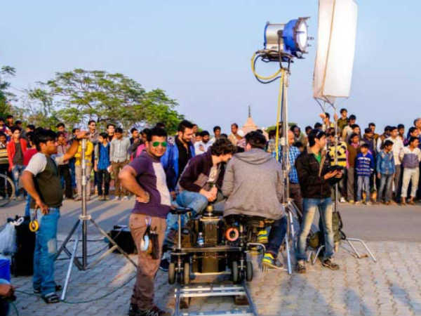 मुंबई में कोरोना संक्रमण मुंबई में कोरोना संक्रमण