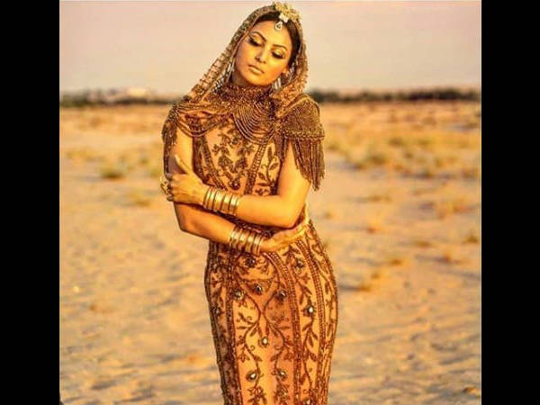 सनी देओल के साथ उर्वशी रौतेला का डेब्यू सनी देओल के साथ उर्वशी रौतेला का डेब्यू