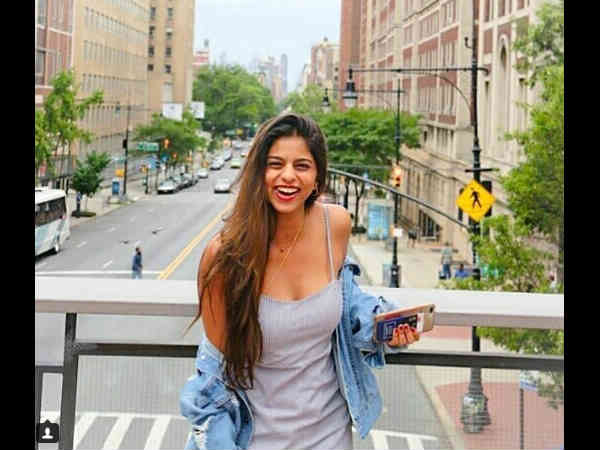 रंग को लेकर हुई थीं ट्रोल रंग को लेकर हुई थीं ट्रोल