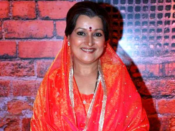 एंटरटेनमेंट इंडस्ट्री में लंबा समय एंटरटेनमेंट इंडस्ट्री में लंबा समय
