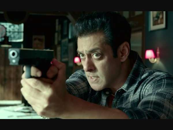 ऐसी खबर आई है कि कुछ सीन्स बदले गए हैं ओटीटी को ध्यान में रखते हुए? ऐसी खबर आई है कि कुछ सीन्स बदले गए हैं ओटीटी को ध्यान में रखते हुए?