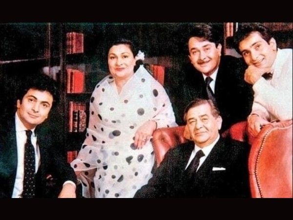 मीडिया में झलका दर्द मीडिया में झलका दर्द