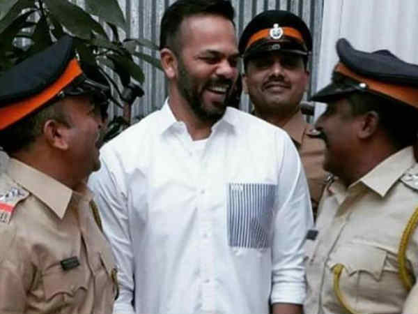 रोहित शेट्टी खतरों के खिलाड़ी रोहित शेट्टी खतरों के खिलाड़ी