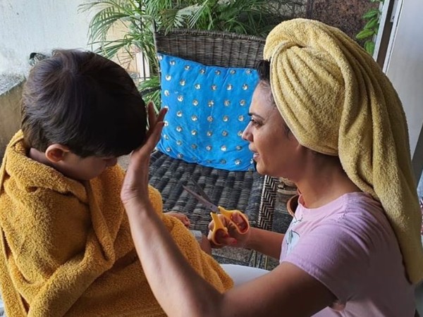 पापा से भी डरता है बेटा पापा से भी डरता है बेटा