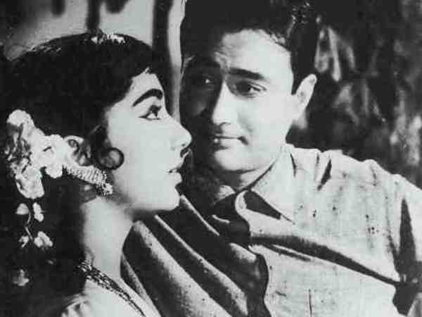 हम दोनों का मशहूर गीत हम दोनों का मशहूर गीत