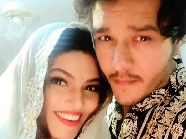 अनिरुद्ध दवे के फेफड़े 80 प्रतिशत तक संक्रमित अनिरुद्ध दवे के फेफड़े 80 प्रतिशत तक संक्रमित