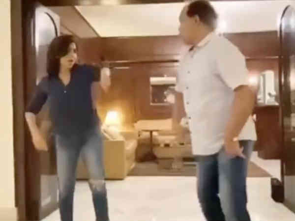 लॉकडाउन में सीखा डांस लॉकडाउन में सीखा डांस