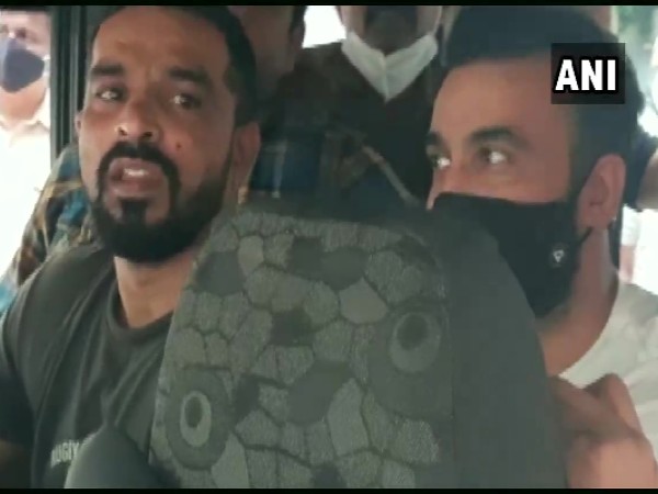 शिल्पा शेट्टी से राज कुंद्रा की दूसरी शादी शिल्पा शेट्टी से राज कुंद्रा की दूसरी शादी