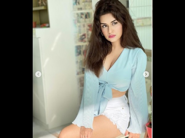 अवनीत कौर की लेटेस्ट बोल्ड फोटो अवनीत कौर की लेटेस्ट बोल्ड फोटो