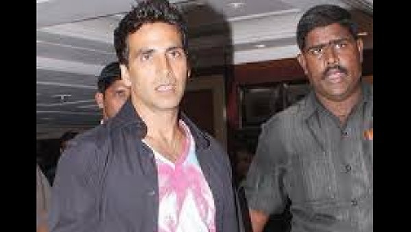 अक्षय कुमार- श्रेयासे थेले अक्षय कुमार- श्रेयासे थेले