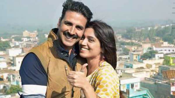 अक्षय कुमार और भूमि पेडनेकर अक्षय कुमार और भूमि पेडनेकर