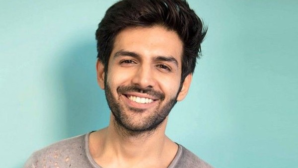 विवादों के बीच कार्तिक आर्यन ने किया बड़ा ऐलान विवादों के बीच कार्तिक आर्यन ने किया बड़ा ऐलान