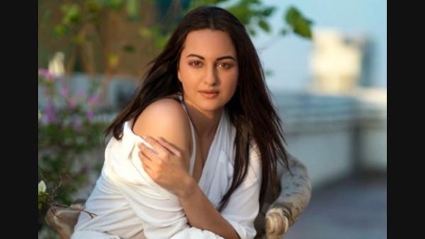 सोनाक्षी सिन्हा ने बताया स्टार किड का मतलब सोनाक्षी सिन्हा ने बताया स्टार किड का मतलब