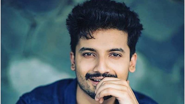 फिल्म में आपकी जोड़ी तापसी पन्नू के साथ बनी है। उनके साथ काम करने का अनुभव कैसा रहा? फिल्म में आपकी जोड़ी तापसी पन्नू के साथ बनी है। उनके साथ काम करने का अनुभव कैसा रहा?
