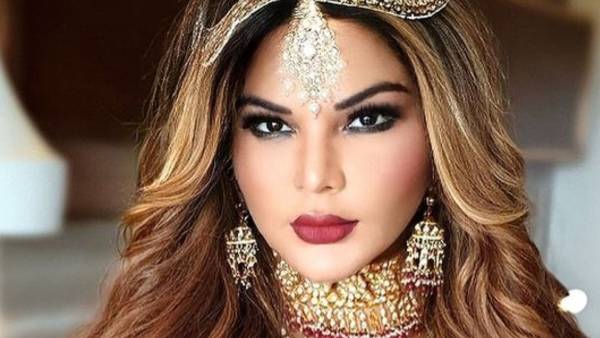 डिब्बे में बहुत सारे बच्चे ड्रग्स लेकर मर जाते डिब्बे में बहुत सारे बच्चे ड्रग्स लेकर मर जाते