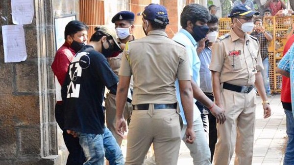 वॉट्सऐप की चैट्स वॉट्सऐप की चैट्स