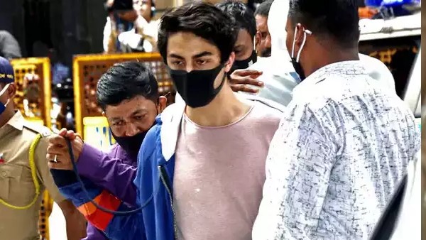 5 दिनों की क्वांरटीन पर आर्यन 5 दिनों की क्वांरटीन पर आर्यन