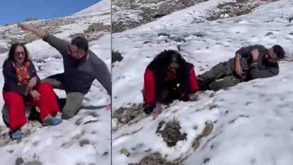 मां प्रकाश कौर के साथ छुट्टियां मां प्रकाश कौर के साथ छुट्टियां