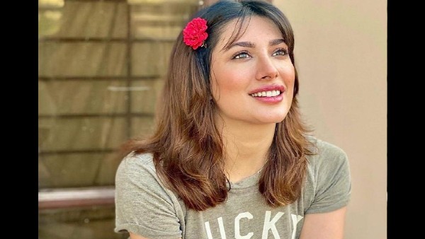 महविश हयात ने लिखा महविश हयात ने लिखा