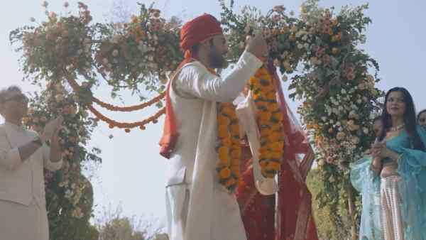 छेड़छाड़ और हंसी मज़ाक छेड़छाड़ और हंसी मज़ाक