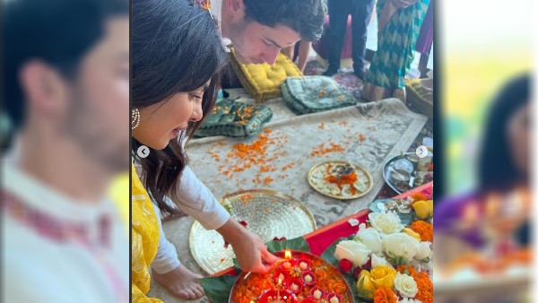 छोटी दिवाली पर जश्न छोटी दिवाली पर जश्न