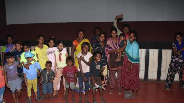 salman-khan-organises-antim-special-screening-for-the-underprivileged-kids salman-khan-organises-antim-special-screening-for-the-underprivileged-kids