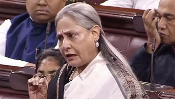 जया बच्चन अपने बयानों के कारण कंट्रोवर्सी जया बच्चन अपने बयानों के कारण कंट्रोवर्सी