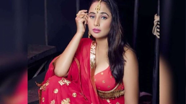 सबसे कमाऊ एक्ट्रेसेस में रानी चटर्जी का नाम सबसे कमाऊ एक्ट्रेसेस में रानी चटर्जी का नाम