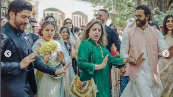 शादी की सबसे वायरल तस्वीर शादी की सबसे वायरल तस्वीर