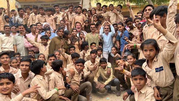 did-anil-kapoor-join-disney-universe-actor-s-pics-with-hawkeye-go-viral did-anil-kapoor-join-disney-universe-actor-s-pics-with-hawkeye-go-viral