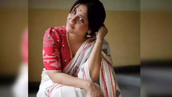 Q. कह सकते हैं कि आप अपने कंफर्ट ज़ोन से बाहर निकलकर काम करना पसंद करती हैं? Q. कह सकते हैं कि आप अपने कंफर्ट ज़ोन से बाहर निकलकर काम करना पसंद करती हैं?
