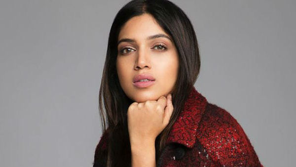 बॉलीवुड की सबसे बोल्ड एक्ट्रेस में से एक बॉलीवुड की सबसे बोल्ड एक्ट्रेस में से एक