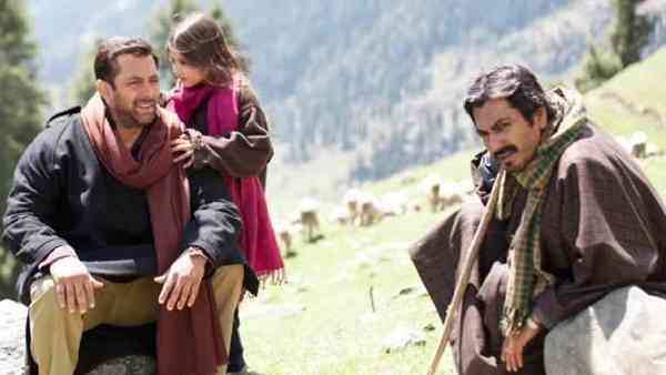 चल रहा है कहानी पर काम चल रहा है कहानी पर काम