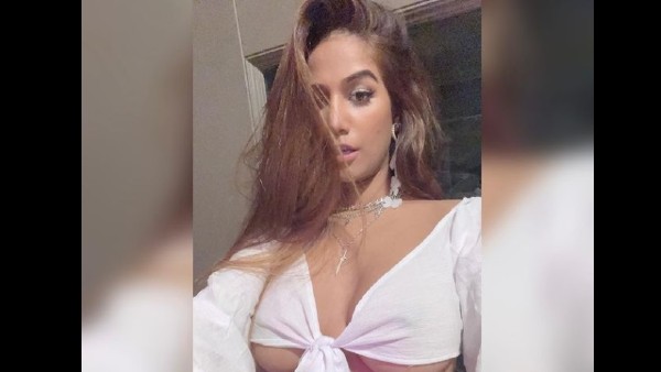 पूनम पांडे न्यूड फोटोशूट पूनम पांडे न्यूड फोटोशूट