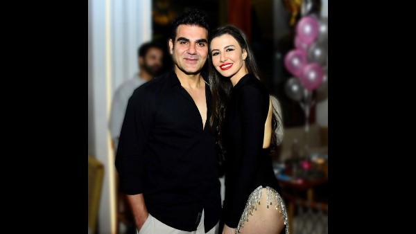 जॉर्जिया एंड्रियानी की सेक्सी फोटो जॉर्जिया एंड्रियानी की सेक्सी फोटो