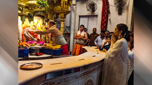दीपिका पादुकोण : दीपिका पादुकोण :