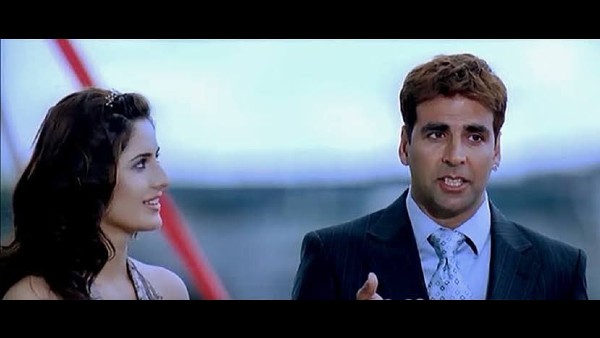 fans-cast-akshay-kumar-as-uk-pm-rishi-sunak-in-the-upcoming-season-of-the-crown-troll-him-brutally fans-cast-akshay-kumar-as-uk-pm-rishi-sunak-in-the-upcoming-season-of-the-crown-troll-him-brutally