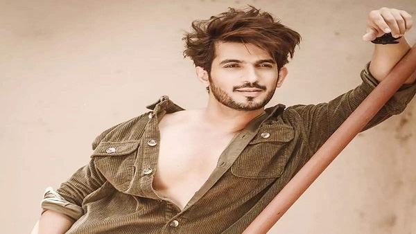 शौक से लेकर गंभीर पेशा बना एक्टिंग : शौक से लेकर गंभीर पेशा बना एक्टिंग :