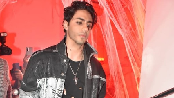 आंखों में काजल लगाए पहुंचे आर्यन आंखों में काजल लगाए पहुंचे आर्यन
