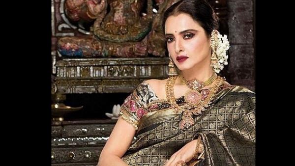अक्षय संग इंटिमेट सीन और संजय दत्त से प्यार : अक्षय संग इंटिमेट सीन और संजय दत्त से प्यार :