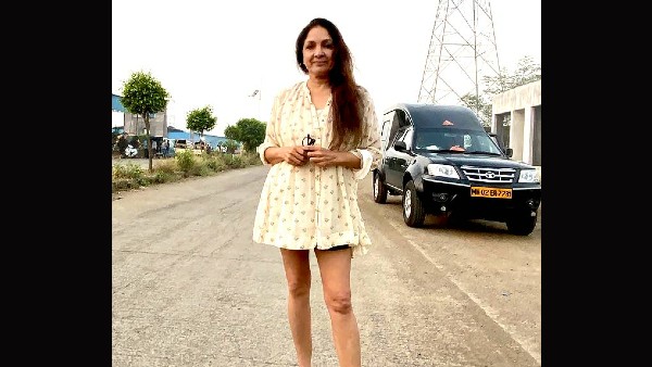 नीना गुप्ता ने लिखा नीना गुप्ता ने लिखा