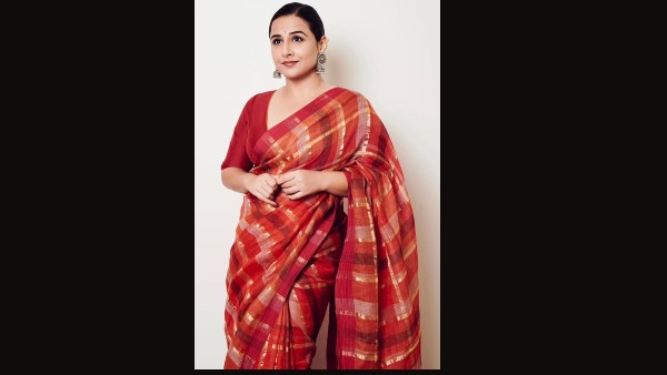 विद्या बालन : विद्या बालन :