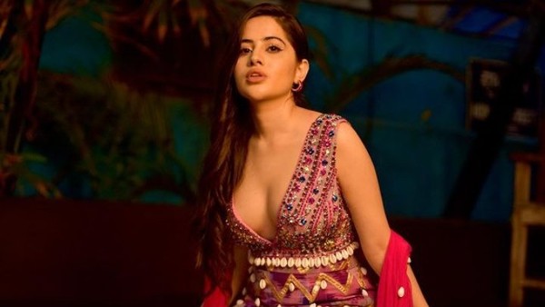 कविता कौशिक ने की पैंट की डिमांड कविता कौशिक ने की पैंट की डिमांड