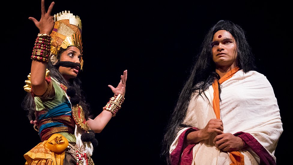 कन्नड़ नाटक - अक्षयम्बरा