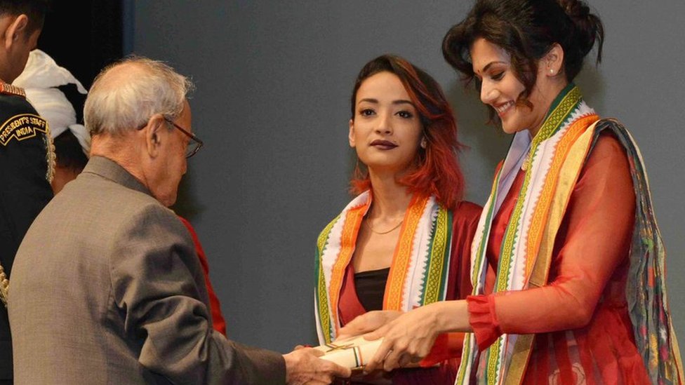 राष्ट्रपति प्रणव मुखर्जी, तापसी पन्नू