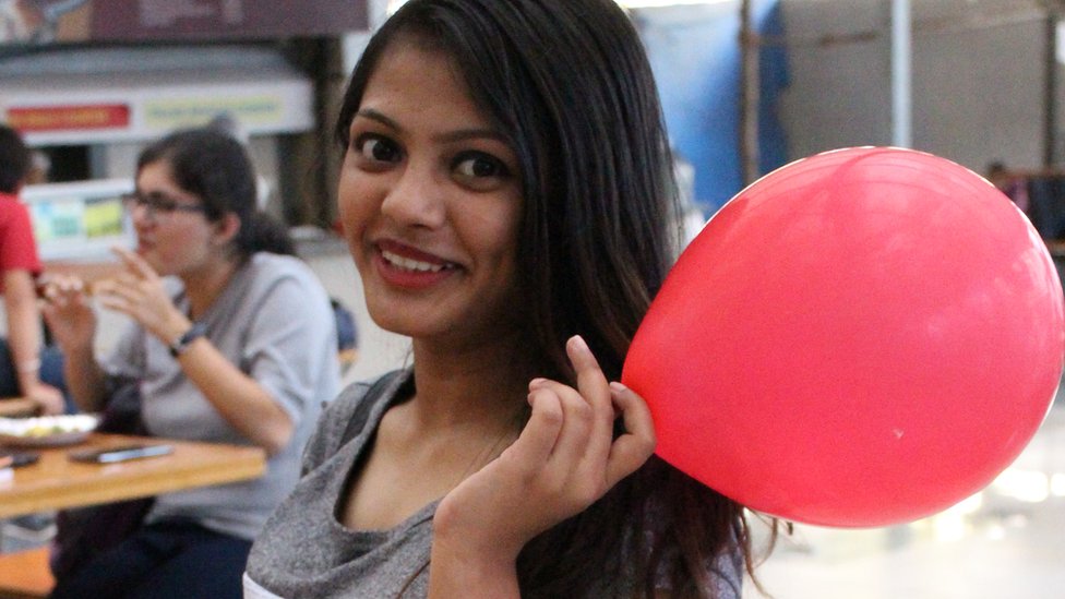 हिना कुमावत हिना कुमावत